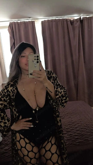 in orice pozitie servici de orice fel sexy si dornica 