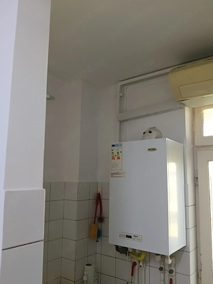 Închiriez apartament 3 camere situat langa Spitalul județean  - imagine 17