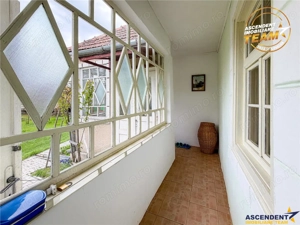 Casa cu farmec rustic + teren privat de 3.315 mp, Borosneul Mic, Covasna - imagine 9