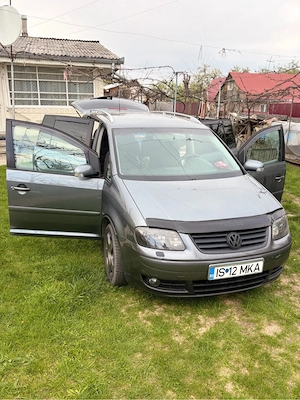 Vw Touran 1,9 Bkc   2005 - imagine 5