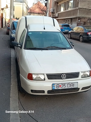 VW Caddy an fabricatie 2003