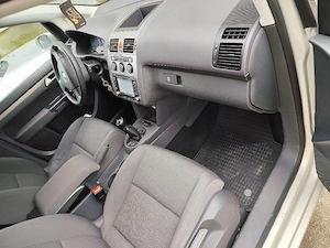 vand vw touran impecabil - imagine 6