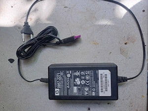 Incarcator 32 V pentru imprimanta HP