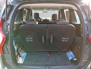 Vand schimb Lodgy Prestige,2014,motor 1,2 TCe-115cp,are 7 locuri,proprietar in carte,195000km reali - imagine 3