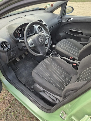 opel corsa d 1.2 benzină - imagine 4