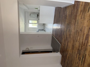 Apartament cu 3 camere de vânzare Dumbrava Nord - imagine 3