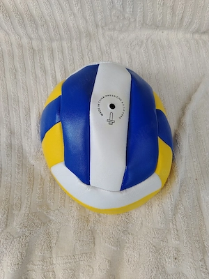 Minge volei nouă 