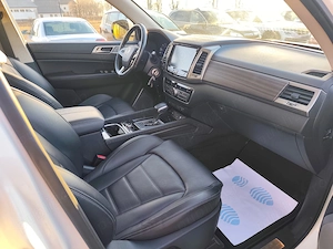 SsangYoung Rexton Luxury 2019 4WD  - imagine 9