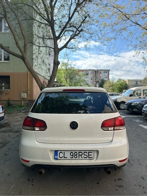 Volkswagen Golf 6 2.0 TDI DSG - Impecabil, fara investitii - imagine 2