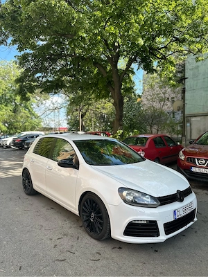 Volkswagen Golf 6 2.0 TDI DSG - Impecabil, fara investitii - imagine 4