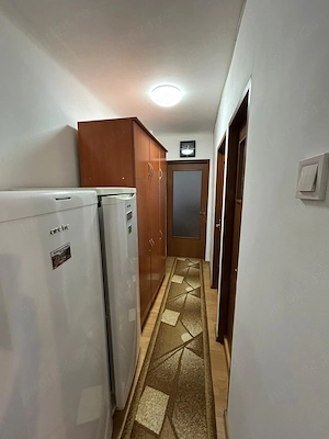 Vand apartament cu 2 camere, decomandat - imagine 6