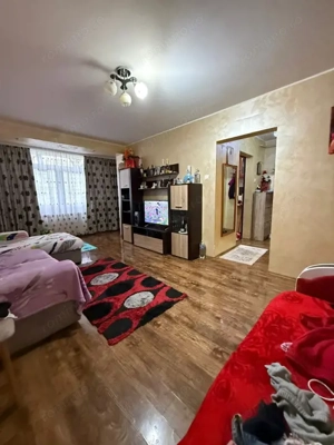 Apartament 2 camere, 50 mp, renovat, parter – Țiglina 2 | Centrală proprie