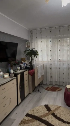 Apartament cu o camera 45 mp, renovat, centrală proprie – Viaduct - imagine 3