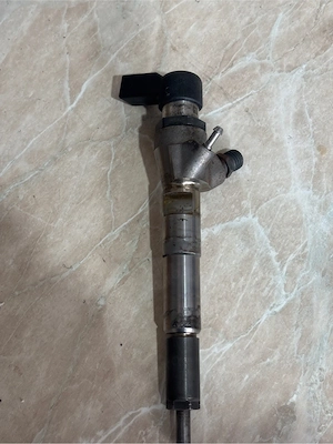 vand injector ptr Grand Vitara motor 2000 diesel - imagine 4