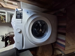 Vind masina dpalat rufe Electrolux