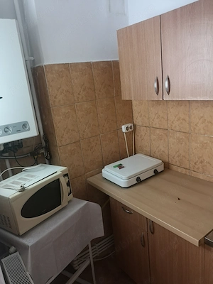 Vând Garsoniera în Tudor Vladimirescu în spate la Iulius Mall - imagine 2