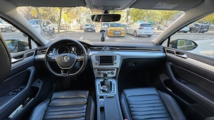 Volkwagen Passat B8, an 2016, motor 1968 cmc, diesel, cutie manuala, IMPECABILA - imagine 5