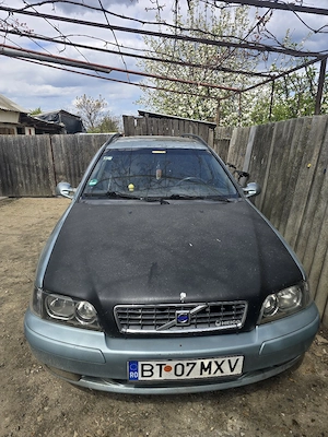 volvo v40  - imagine 3