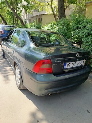 Autoturism Opel vectra - imagine 3