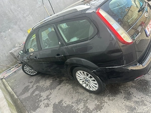 Ford Focus 2010 2.0 bezina - imagine 8