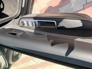 Ford Focus 2010 2.0 bezina - imagine 5