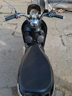 Moto scuter electric ..700 euro ușor negociabil - imagine 4