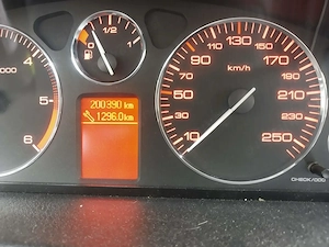 VAND Peugeot 407 2.0 HDI - imagine 5