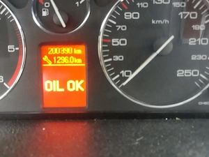 VAND Peugeot 407 2.0 HDI - imagine 4