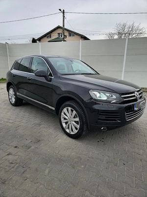 Vând Volkswagen Touareg 7P, an 2013, motorizare 3.0 TDI   245 CP - imagine 2