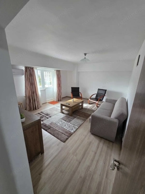 Închiriez apartament 2 camere – Piața Alba Iulia, vedere panoramică