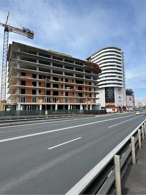 Vand apartamente in zona centrala