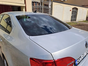 Vand Volkswagen Jetta 2011, diesel, unic proprietar in Romania, adusa din Germania 2015. - imagine 3