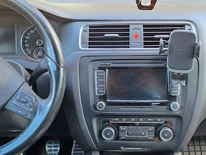 Vand Volkswagen Jetta 2011, diesel, unic proprietar in Romania, adusa din Germania 2015. - imagine 5