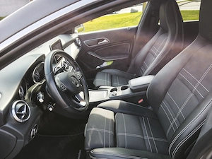 Mercedes CLA 180 Shooting Brake - imagine 8