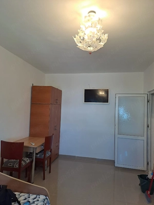 Închiriez apartament o camera Buzăului 