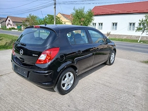 Opel Corsa 1,3 cm Benzina euro 5 2014 - imagine 3