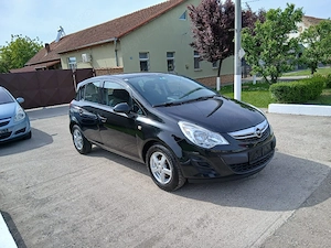 Opel Corsa 1,3 cm Benzina euro 5 2014