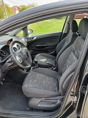 Opel Corsa 1,3 cm Benzina euro 5 2014 - imagine 9