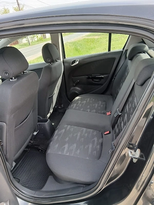 Opel Corsa 1,3 cm Benzina euro 5 2014 - imagine 10
