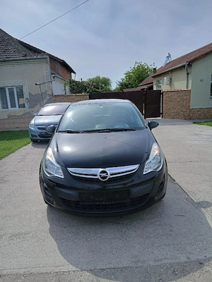 Opel Corsa 1,3 cm Benzina euro 5 2014 - imagine 4