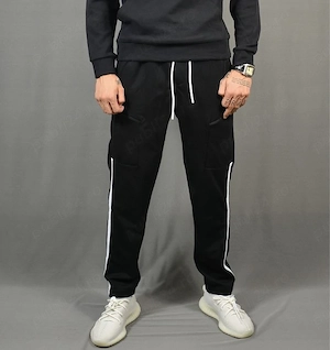 Pantaloni Streetwear cu dunga