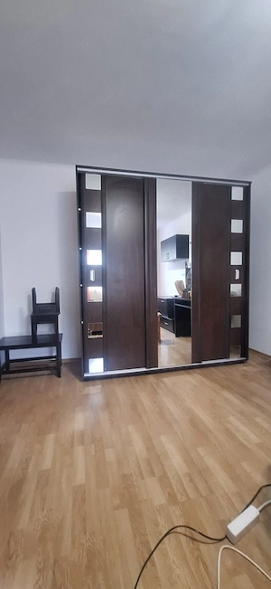 Proprietar, apart 1 cam, galata, 33m - imagine 5