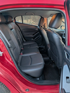 Mazda 3 2.0 Skyactiv 120CP REVOLUTION - imagine 6