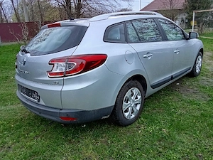 Renault Megane 2011, diesel 1,5 DCI! - imagine 4