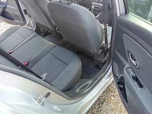 Renault Megane 2011, diesel 1,5 DCI! - imagine 6