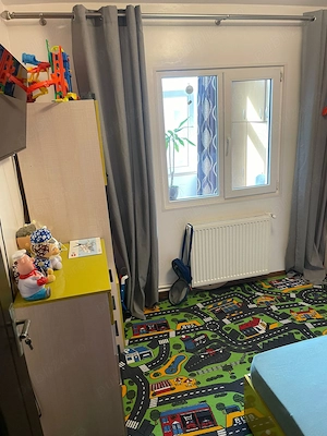 Apartament 4 camere zona cet