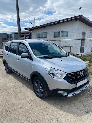 Dacia Lodgy Stepway 1.6 Benzina 7 locuri 2019 - imagine 5