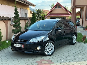 Ford Focus -2011-1.6 benzina clasic -Impecabil-Titanium