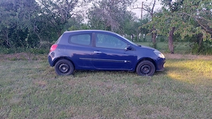 Renault Clio 1.5 Dci Euro 4 An 2006 - imagine 4