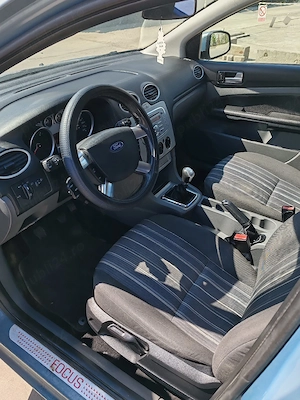 Ford focus 2008  - imagine 4